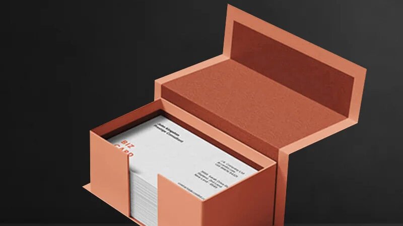 Custom retail boxes